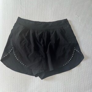 Lululemon Fast and Free Women’s Shorts 3” - Size 6 (Black)
